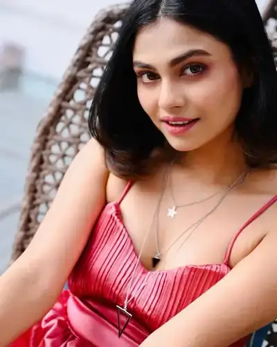Call Girls Service in Lakhandur